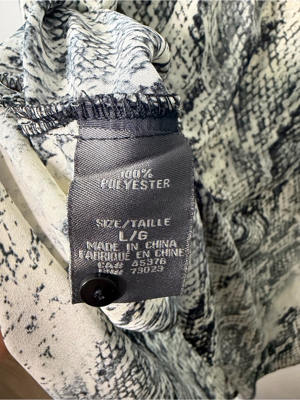 Suzy Shier Black and White Snake Print V-Neck Blouse - Picture 3 of 5